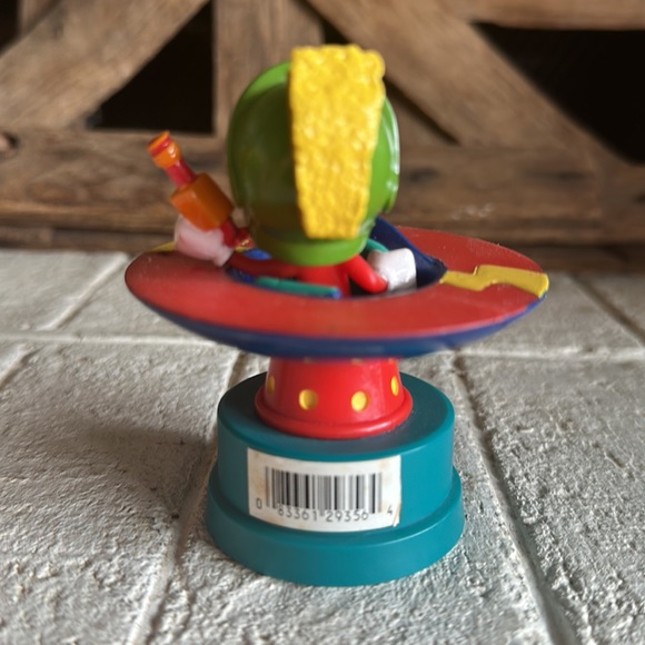 Marvin the Martian Figure Looney Tunes Birthday Cake Topper - Picture 3 of 7